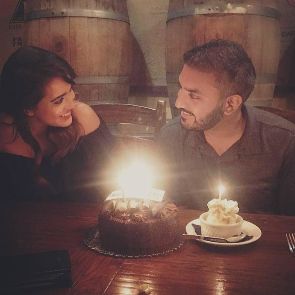 Meet your Posher, Sharan